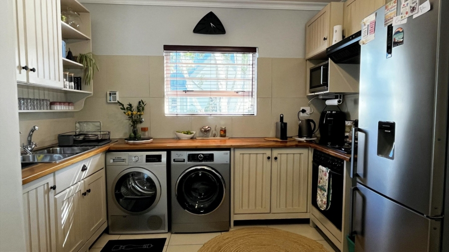 3 Bedroom Property for Sale in Royal Ascot Western Cape